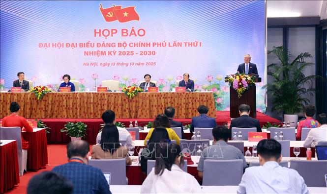 Quang cảnh buổi họp báo. Ảnh: Phạm Kiên - TTXVN