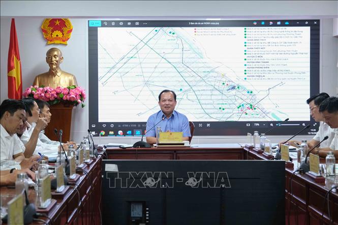 Phó Chủ tịch UBND thành phố Cần Thơ Nguyễn Văn Hòa phát biểu tại cuộc họp. Ảnh: Thanh Liêm - TTXVN