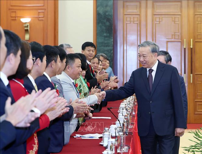 Tổng Bí thư Tô Lâm với các đại biểu. Ảnh: Thống Nhất-TTXVN