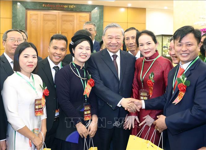 Tổng Bí thư Tô Lâm và các đại biểu. Ảnh: Thống Nhất-TTXVN