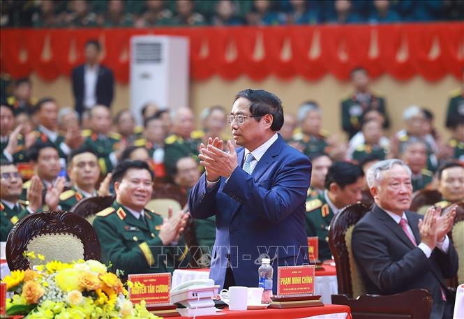 Thủ tướng Phạm Minh Chính dự Lễ kỷ niệm 80 năm Ngày truyền thống lực lượng vũ trang Quân khu 5. Ảnh: Dương Giang-TTXVN
