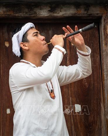 Sản phẩm của làng nghề Mỹ Nghiệp luôn mang tính ứng dụng cao trong đời sống. Ảnh: Khánh Hoà - TTXVN