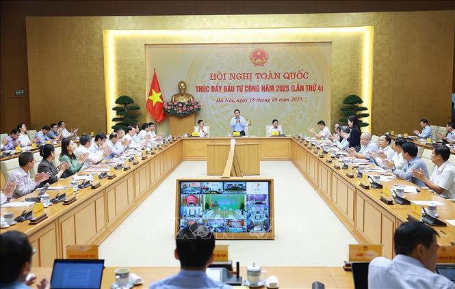 Hội nghị toàn quốc lần thứ 4 về thúc đẩy đầu tư công năm 2025. Ảnh: Dương Giang-TTXVN
