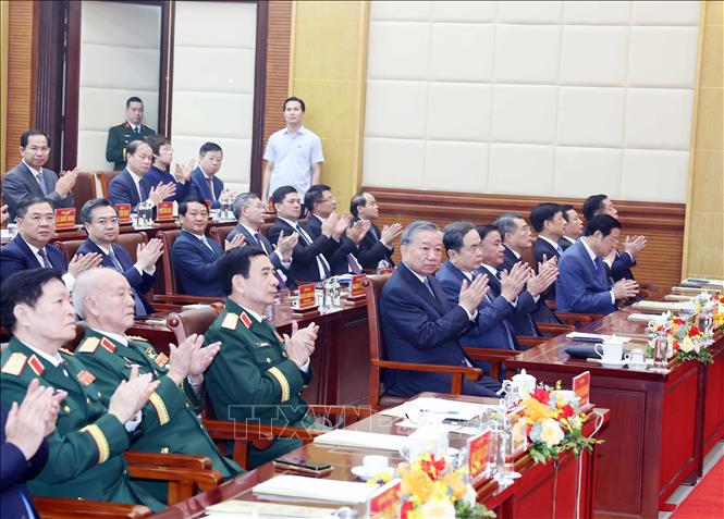 Tổng Bí thư Tô Lâm, Bí thư Quân uỷ Trung ương và các đại biểu. Ảnh: Thống Nhất - TTXVN