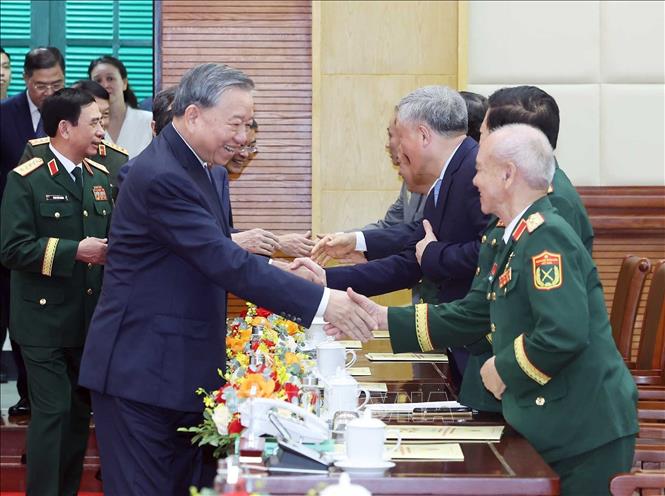 Tổng Bí thư Tô Lâm, Bí thư Quân uỷ Trung ương và các đại biểu. Ảnh: Thống Nhất - TTXVN