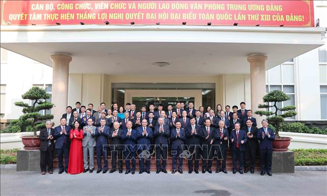 Tổng Bí thư Tô Lâm cùng các đồng chí dự Lễ kỷ niệm. Ảnh: Phương Hoa - TTXVN