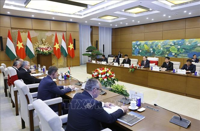 Chủ tịch Quốc hội Trần Thanh Mẫn hội đàm với Chủ tịch Quốc hội Hungary Kover Laszlo. Ảnh: Doãn Tấn - TTXVN