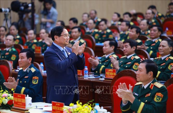 Thủ tướng Phạm Minh Chính dự Lễ đón nhận Danh hiệu Anh hùng lực lượng vũ trang nhân dân của Quân chủng Phòng không - Không quân. Ảnh: Dương Giang-TTXVN 