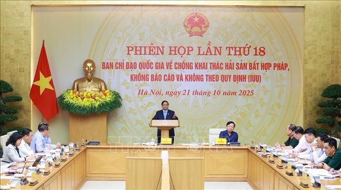 Thủ tướng Phạm Minh Chính chủ trì Phiên họp lần thứ 18 Ban Chỉ đạo Quốc gia về chống khai thác hải sản bất hợp pháp.  Ảnh: Dương Giang-TTXVN