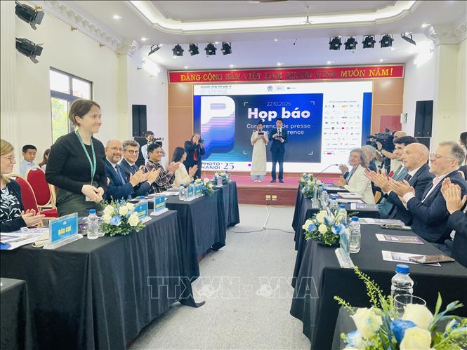 Quang cảnh buổi họp báo. Ảnh: Tuyết Mai - TTXVN