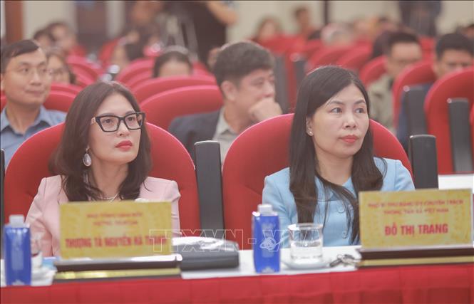 Các đại biểu tham dự buổi lễ. Ảnh: Phan Phương – TTXVN