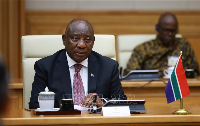 Tổng thống Nam Phi Matamela Cyril Ramaphosa phát biểu tại cuộc hội kiến Thủ tướng Phạm Minh Chính. Ảnh: Dương Giang- TTXVN