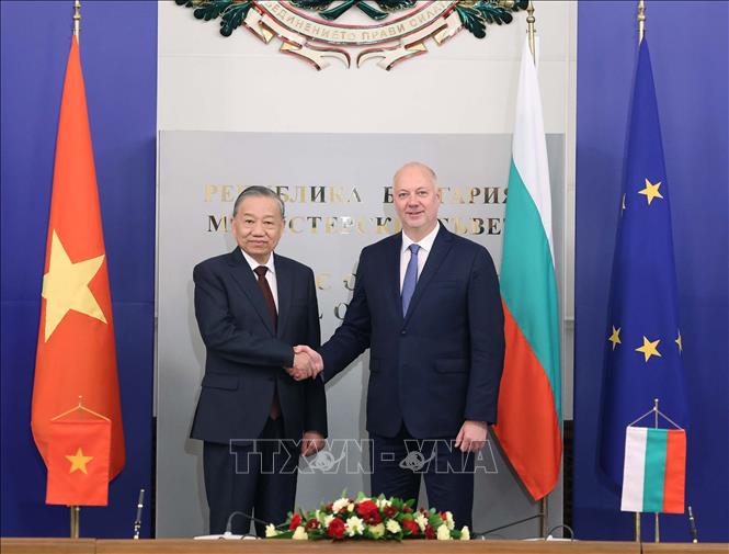Tổng Bí thư Tô Lâm hội kiến Thủ tướng Bulgaria Rosen Zhelyazkov. Ảnh: Thống Nhất – TTXVN