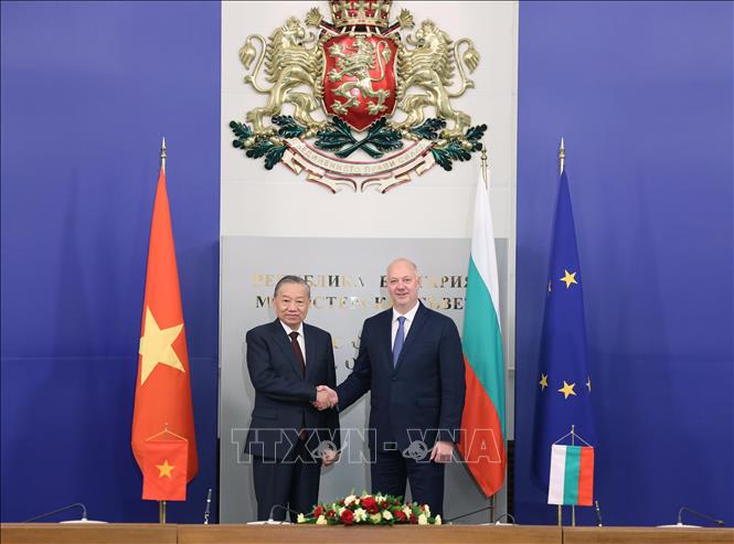 Tổng Bí thư Tô Lâm hội kiến Thủ tướng Bulgaria Rosen Zhelyazkov. Ảnh: Thống Nhất – TTXVN