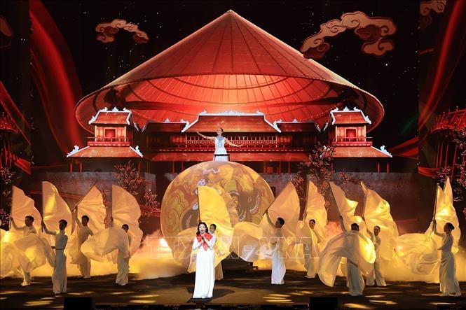 An art performance at the opening session of the signing ceremony of the United Nations Convention against Cybercrime (also known as Hanoi Convention). VNA Photo
