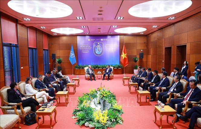 Thủ tướng Phạm Minh Chính hội kiến Tổng Thư ký Liên hợp quốc António Guterres. Ảnh: Dương Giang-TTXVN 
