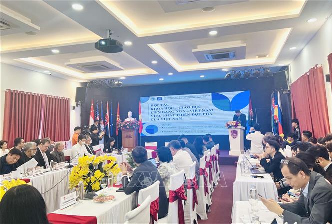 Các chuyên gia trong nước, quốc tế tham dự hội thảo. Ảnh: Việt Hà - TTXVN 