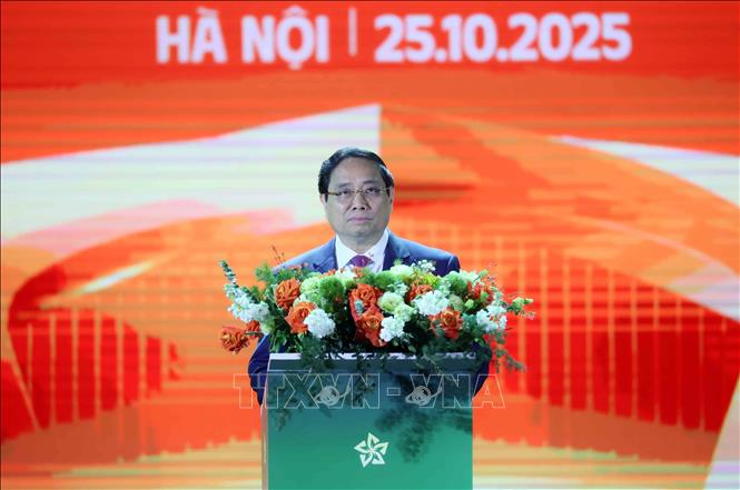 Thủ tướng Phạm Minh Chính phát biểu khai mạc Hội chợ mùa Thu lần thứ nhất - năm 2025. Ảnh: An Đăng - TTXVN