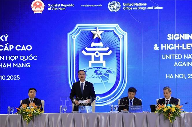 Thượng tướng Phạm Thế Tùng, Thứ trưởng Bộ Công an phát biểu tại buổi họp báo. Ảnh: Tuấn Anh - TTXVN