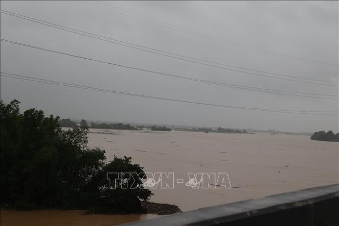 Vùng Duy Xuyên, thành phố Đà Nẵng bị ngập sâu trong nước. Ảnh: Anh Dũng – TTXVN