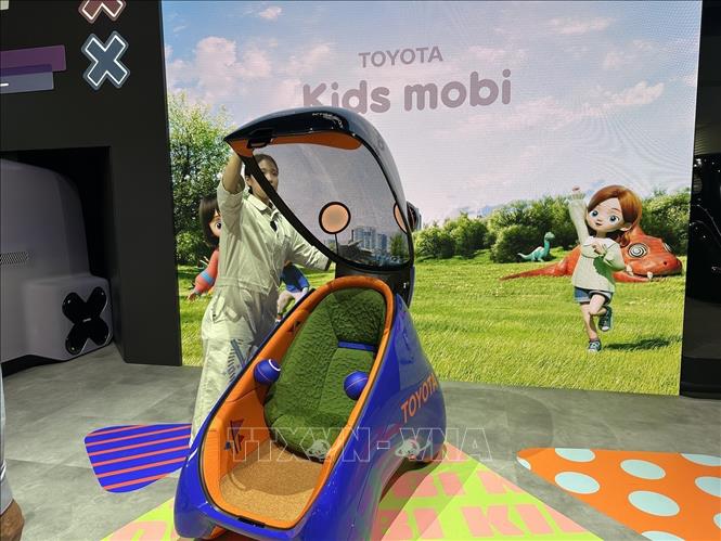 Toyota Kids mobi. phương tiện di chuyển dành cho trẻ em, tích hợp AI an toàn và đáng tin cậy nhằm cung cấp trải nghiệm người bạn đồng hành giúp hỗ trợ sự phát triển của trẻ. Ảnh: Nguyễn Tuyến – Pv TTXVN tại Nhật Bản