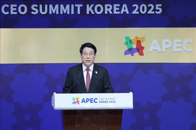 Chủ tịch nước Lương Cường phát biểu tại Hội nghị Thượng đỉnh Doanh nghiệp APEC 2025. Ảnh: Lâm Khánh – TTXVN