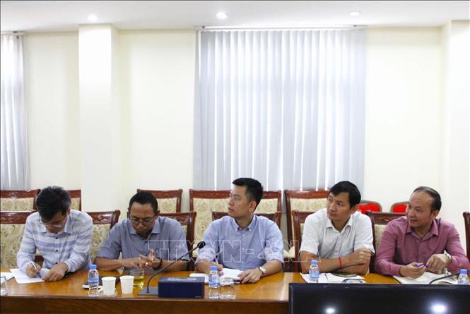 Đại diện các chi bộ trực thuộc Đảng bộ tại Campuchia tham dự hội nghị. Ảnh: Hoàng Minh - PV TTXVN tại Campuchia