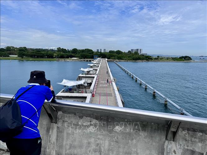 Đập Marina Barrage là nơi tham quan lý tưởng của du khách quốc tế. Ảnh: Đỗ Vân - PV TTXVN tại Singapore