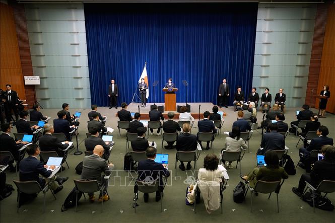 Thủ tướng Nhật Bản Sanae Takaichi phát biểu tại cuộc họp báo ở thủ đô Tokyo. Ảnh: THX/TTXVN