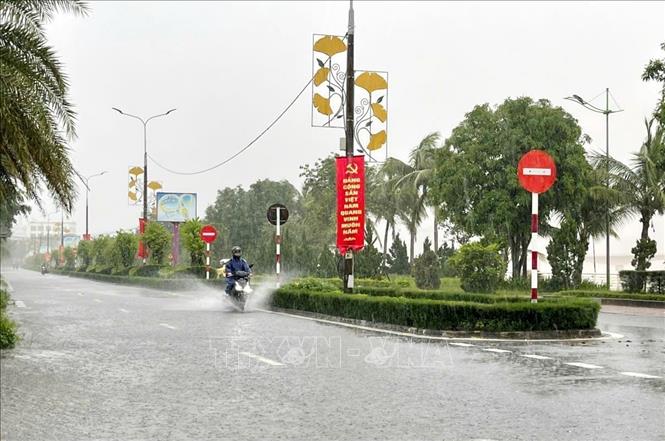 Đến chiều 3/11, trên địa bàn tỉnh Quảng Trị tiếp tục có mưa lớn khiến nước dâng ngập nhiều khu vực. Ảnh: Võ Dung - TTXVN