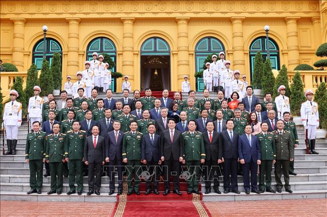 Chủ tịch nước Lương Cường với các đại biểu. Ảnh: Lâm Khánh - TTXVN