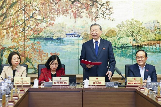 Tổng Bí thư Tô Lâm, đại biểu Quốc hội TP Hà Nội phát biểu. Ảnh: Doãn Tấn - TTXVN