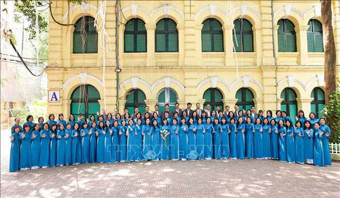 Hội đồng giáo dục trường THPT Việt Đức là những cán bộ, nhà quản lý, giáo viên tâm huyết, có chuyên môn, luôn hết lòng vì học sinh thân yêu. Ảnh: Thanh Tùng - TTXVN 