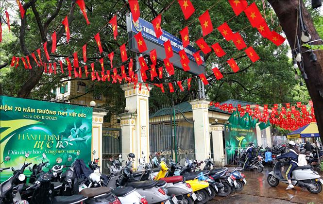 Lễ kỷ niệm 70 năm trường THPT Việt Đức - Hành trình rực rỡ sẽ được tổ chức trong ngày 8/11/2025 tới đây. Ảnh: Thanh Tùng - TTXVN