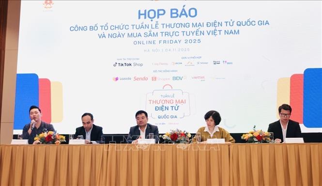 A view of the press conference on Online Friday 2025. VNA Photo: Trần Việt