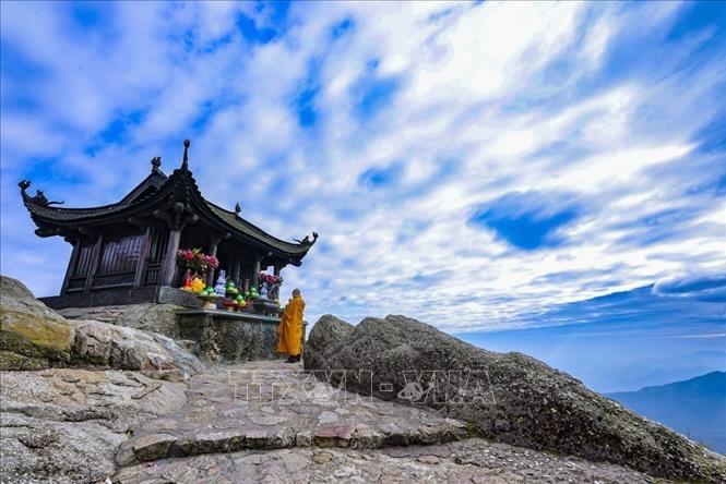 Dong Pagoda is the final and highest point of the Yen Tu pilgrimage. Located at 1,068 meters above sea level, it stands on the mountain’s peak, offering panoramic views. VNA Photo: Minh Đức