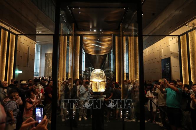 Đại bảo tàng Ai Cập (GEM) ở Giza, Ai Cập mở cửa đón công chúng ngày 4/11/2025. Ảnh: THX/TTXVN