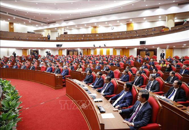 Các đại biểu dự phiên bế mạc Hội nghị lần thứ 14 Ban Chấp hành Trung ương Đảng khóa XIII. Ảnh: Thống Nhất - TTXVN