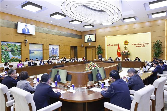 Quang cảnh phiên họp. Ảnh: Doãn Tấn - TTXVN