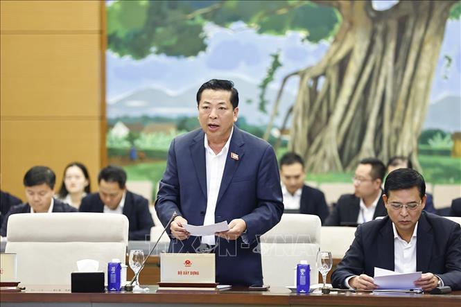 Bộ trưởng Bộ Xây dựng Trần Hồng Minh phát biểu. Ảnh: Doãn Tấn - TTXVN