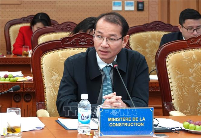 Đại diện Bộ Xây Dựng phát biểu tại Diễn đàn. Ảnh: TTXVN phát