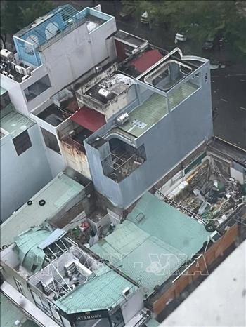 Nhà của người dân Quy Nhơn (Gia Lai) tan hoang sau khi bão đổ bộ. Ảnh: Sỹ Thắng-TTXVN