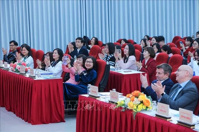 Các đại biểu tham dự buổi lễ. Ảnh: Hoàng Hiếu - TTXVN