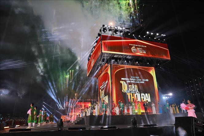 Các tiết mục nghệ thuật tại chương trình. Ảnh: Khánh Hoà - TTXVN