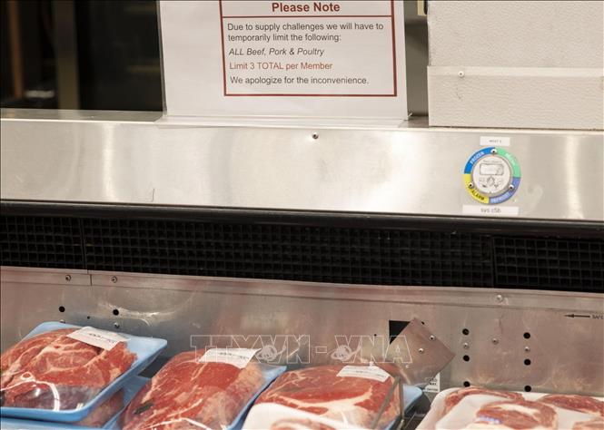 Các sản phẩm thịt được bày bán tại siêu thị ở San Francisco, Mỹ. Ảnh: THX/TTXVN