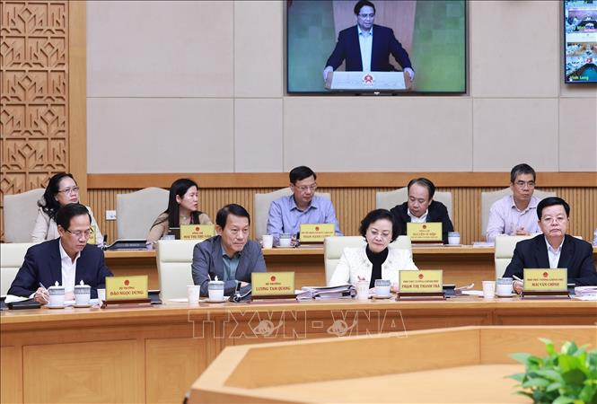 Các Phó Thủ tướng và thành viên Chính phủ tham dự phiên họp Chính phủ thường kỳ tháng 10/2025. Ảnh: Dương Giang-TTXVN 
