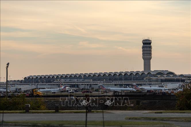 Quang cảnh sân bay quốc gia Ronald Reagan Washington ở Arlington, Virginia, Mỹ. Ảnh: THX/TTXVN