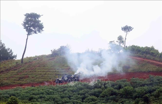 Diễn tập thực binh tại cuộc diễn tập điểm phòng thủ khu vực Ban Chỉ huy Phòng thủ khu vực 3 -  Mai Sơn (Bộ Chỉ huy Quân sự tỉnh Sơn La) năm 2025. Ảnh: Quang Quyết - TTXVN