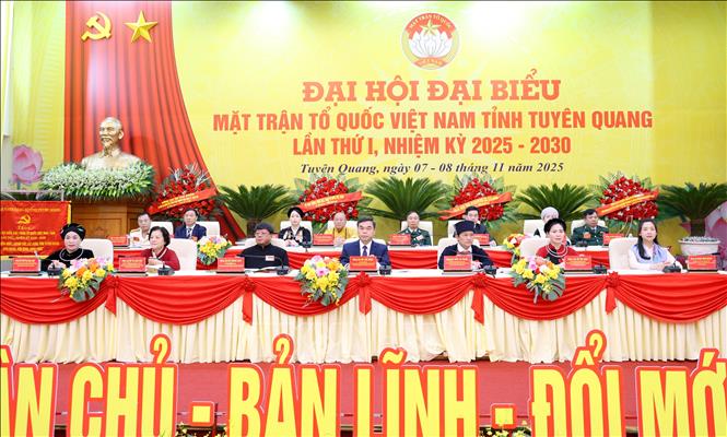 Đoàn Chủ tịch Đại hội. Ảnh: Hoàng Hải - TTXVN 