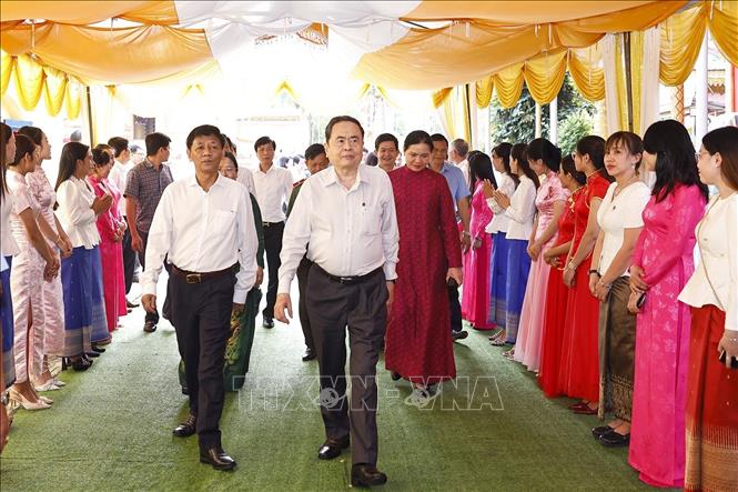 Chủ tịch Quốc hội Trần Thanh Mẫn dự ngày hội. Ảnh: Doãn Tấn - TTXVN